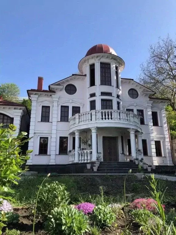 3-к кв. Ставропольский край, Кисловодск ул. Тельмана, 45А (150.0 м) - Фото 0