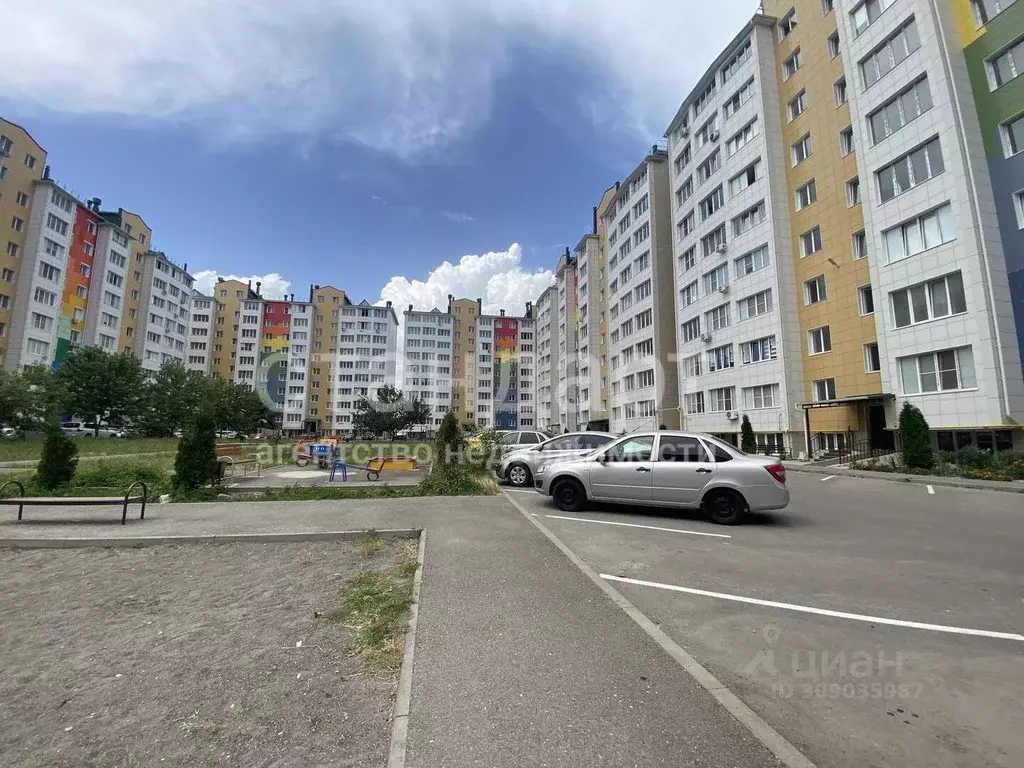 2-к кв. Ставропольский край, Ессентуки Никольская ул. (57.6 м) - Фото 0