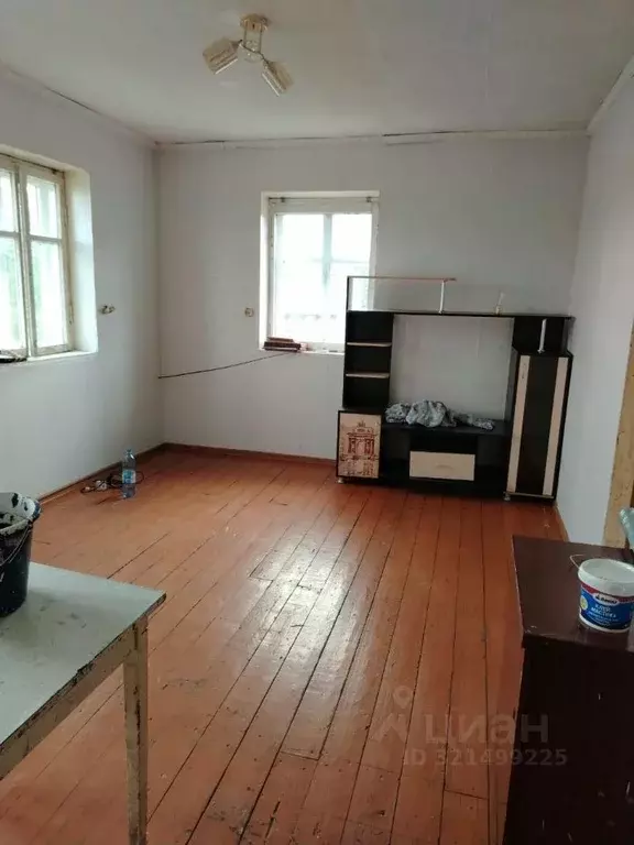 Дом в Кемеровская область, Мыски ул. Лазо, 47 (40 м) - Фото 0