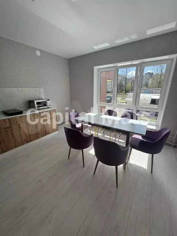 2-к. квартира, 66 м, 1/4 эт. - Фото 1