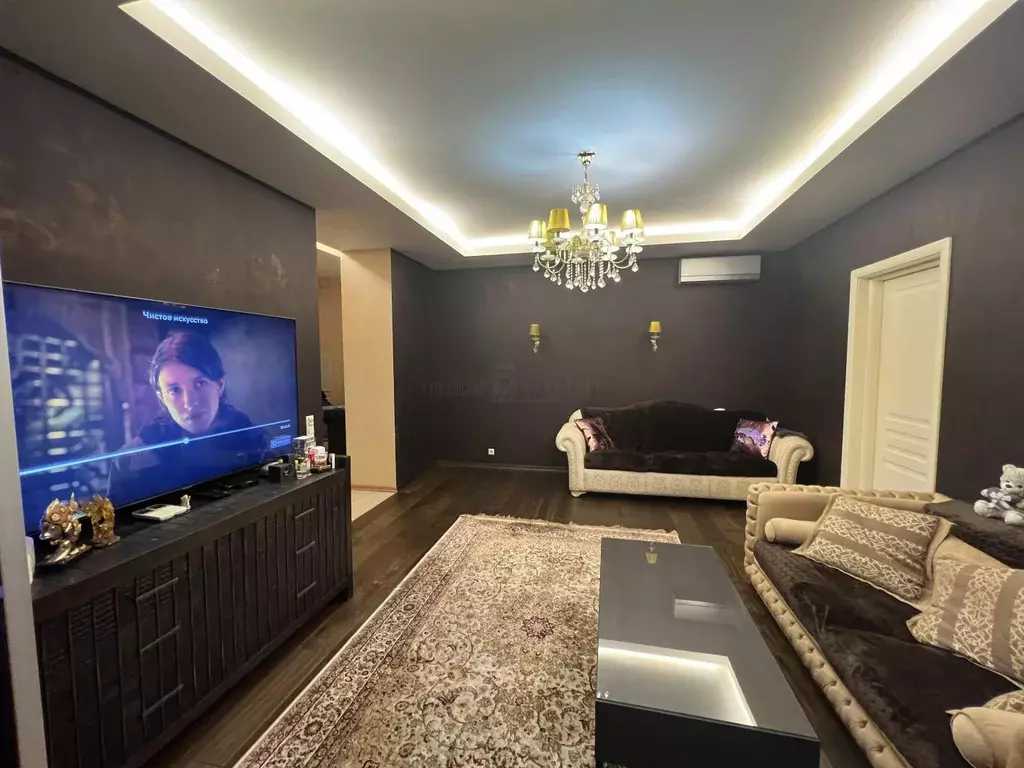 Продается 3-комнатная квартира - Фото 2