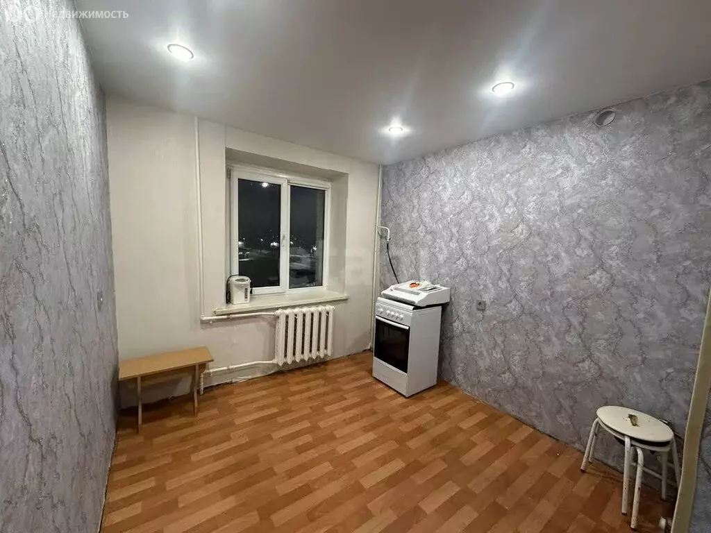 1-комнатная квартира: Сарапул, улица Ленина, 11 (35.4 м) - Фото 2
