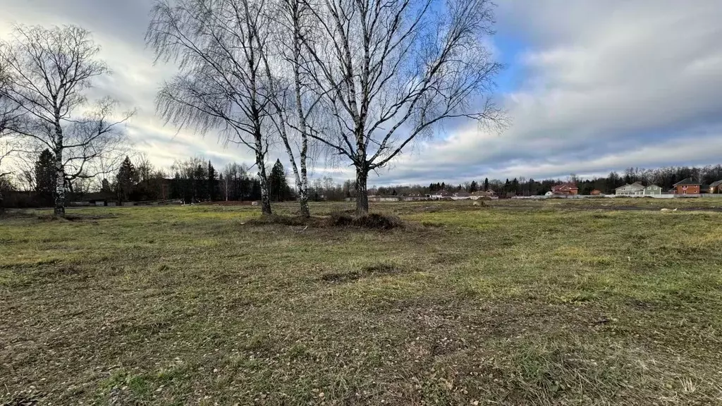 Участок в Московская область, Мытищи городской округ, с. Марфино ул. ... - Фото 1