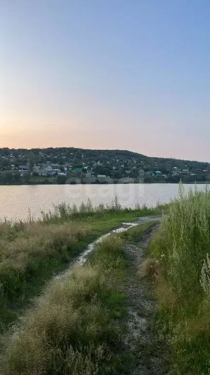 Дом в Хабаровский край, Комсомольский район, с. Пивань Совгаванское ш. ... - Фото 1