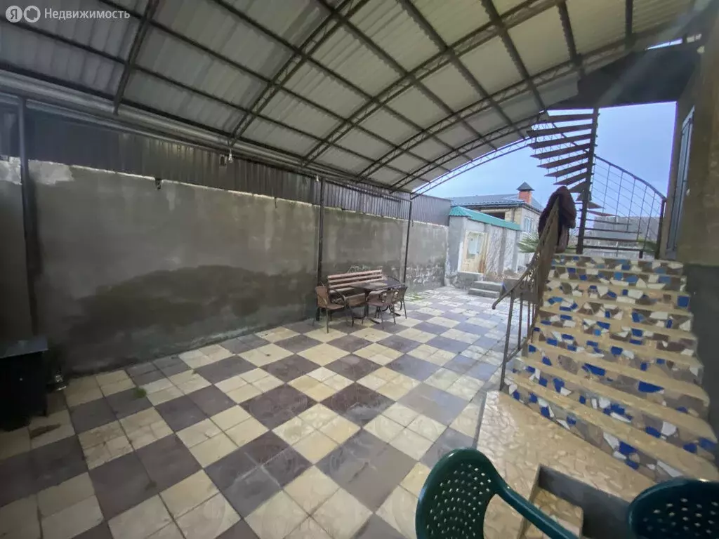 Дом в село Хазар, Центральная улица, 11 (120 м) - Фото 2