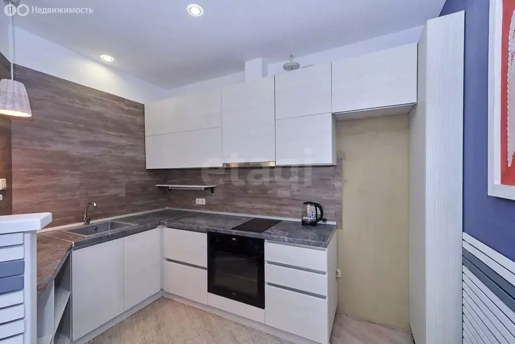 3-комнатная квартира: Кемерово, жилой район Лесная Поляна, Осенний ... - Фото 2