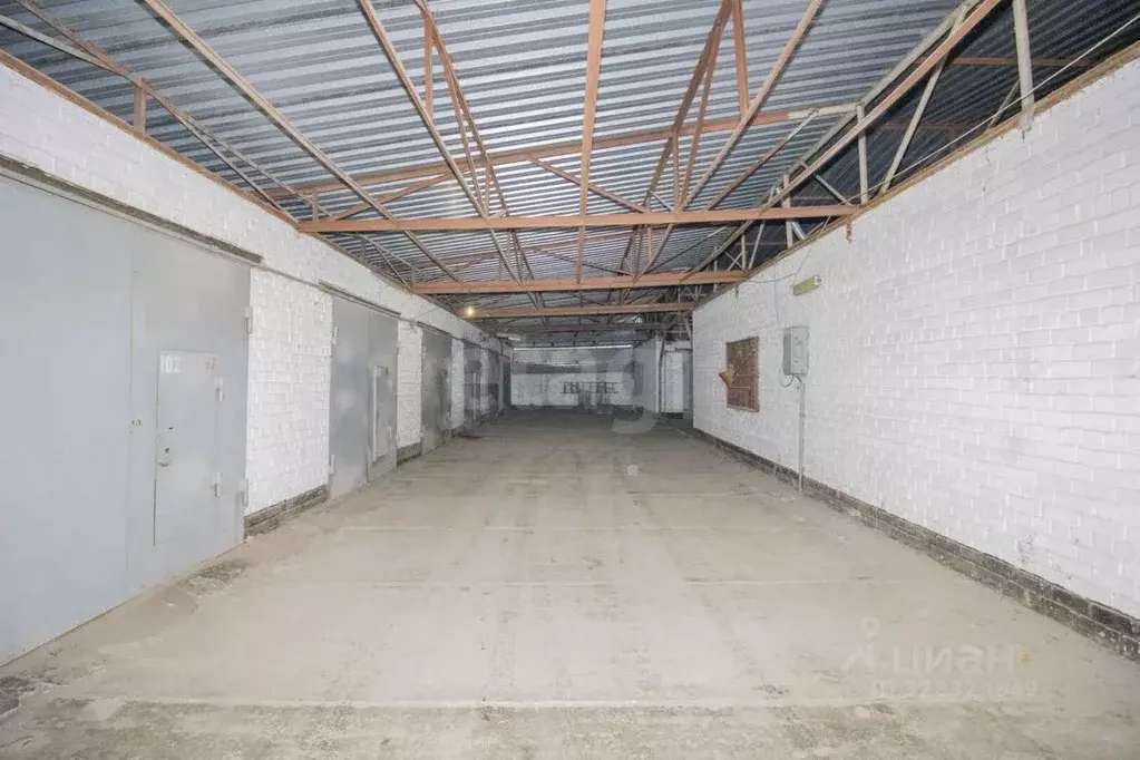 Гараж в Тюменская область, Тюмень ул. Циолковского, 22 (28 м) - Фото 1