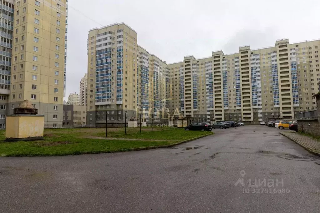 Комната Санкт-Петербург просп. Героев, 26к2 (35.0 м) - Фото 1