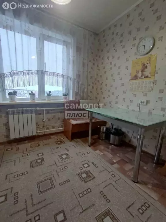 3-комнатная квартира: Бийск, улица Машиностроителей, 9 (63.4 м) - Фото 0