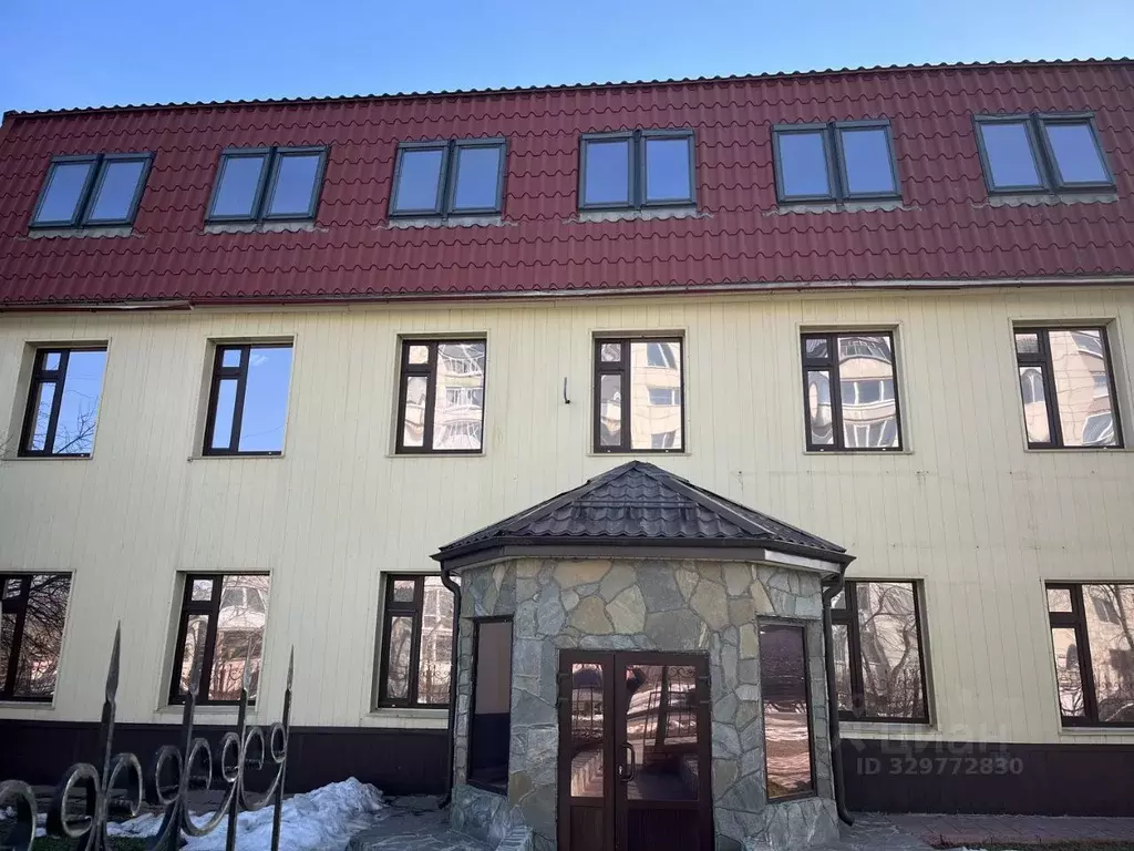 Офис в Тюменская область, Тюмень ул. Шишкова, 86с2 (50 м) - Фото 1