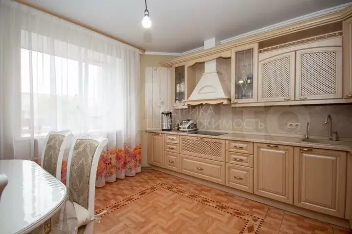 2-к. квартира, 84 м, 2/9 эт. - Фото 0