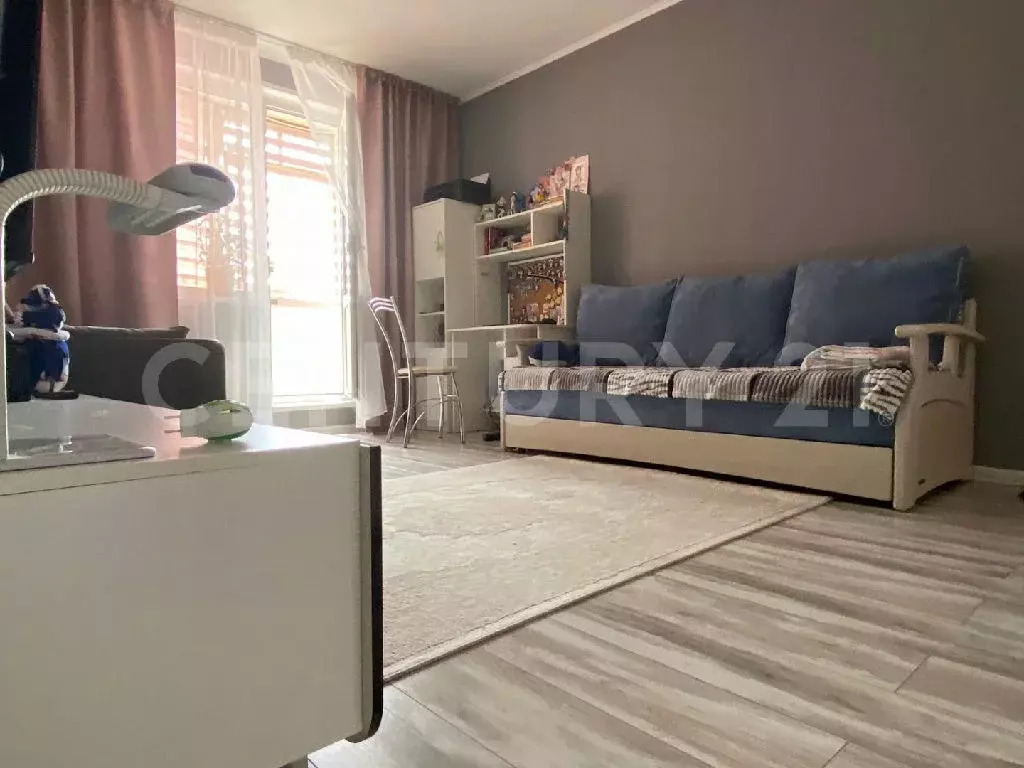 Продается 2-комнатная квартира - Фото 1