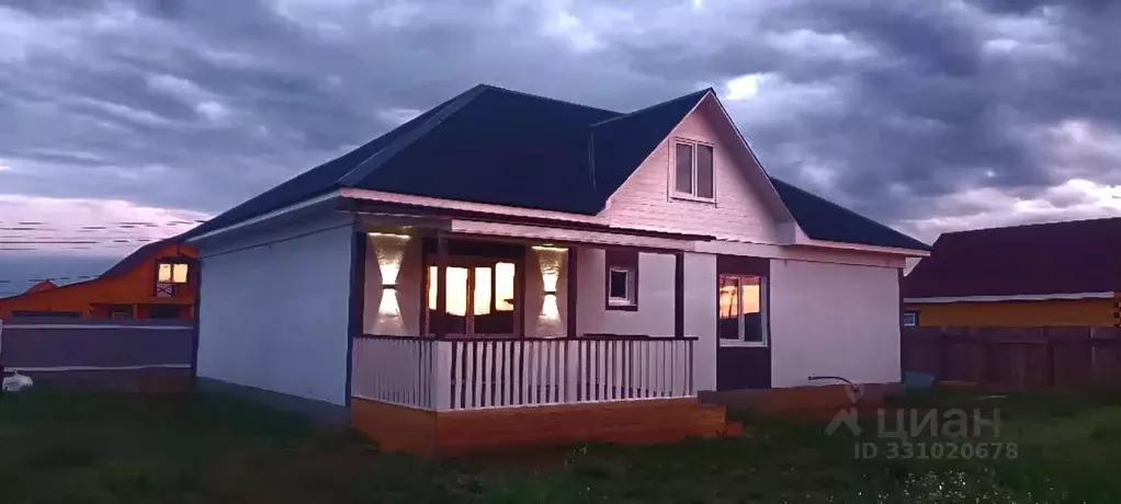 Дом в Иркутская область, Иркутский муниципальный округ, с. Хомутово  ... - Фото 2