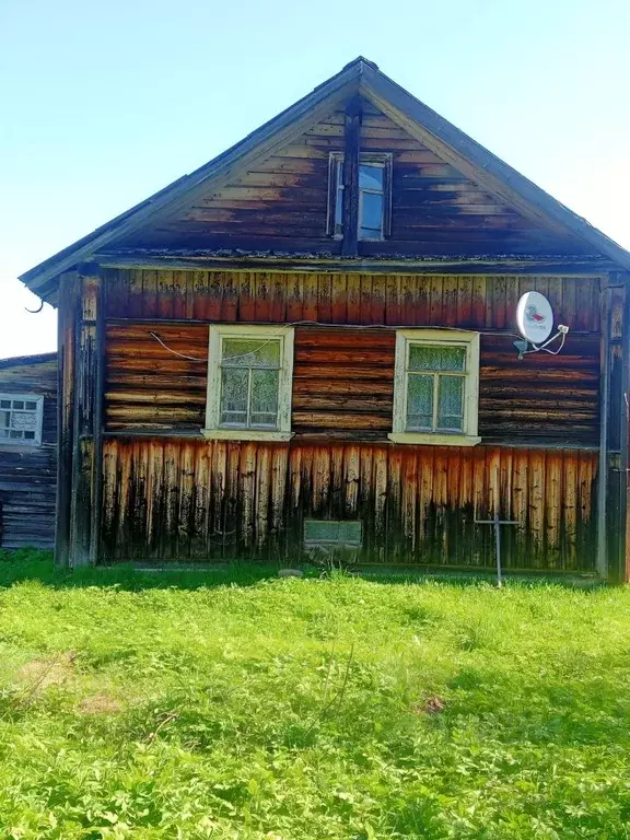 Дом в Ленинградская область, Тихвинский район, Шугозерское с/пос, д. ... - Фото 1