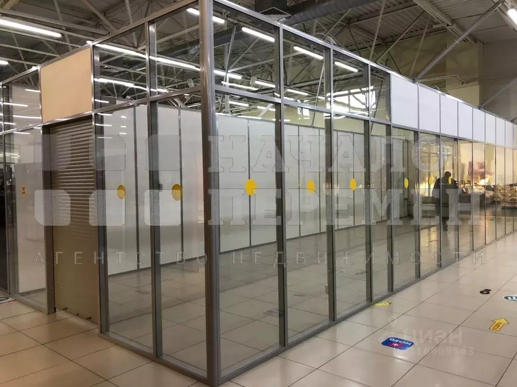 Торговая площадь в Новосибирская область, Новосибирск ул. Богдана ... - Фото 1
