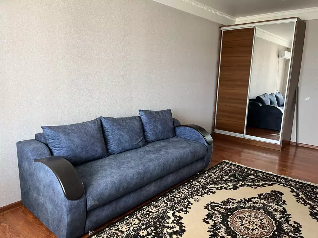 1-к кв. Дагестан, Каспийск просп. Акулиничева, 14 (40.0 м) - Фото 0