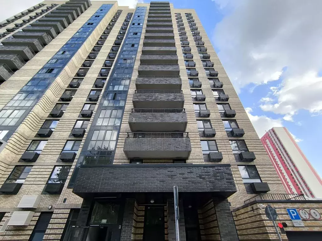 Гараж в Москва ул. 3-я Соколиной Горы, 9 (13 м) - Фото 2