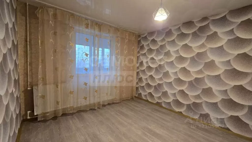 3-к кв. Оренбургская область, Оренбург Салмышская ул., 29/1 (66.8 м) - Фото 1