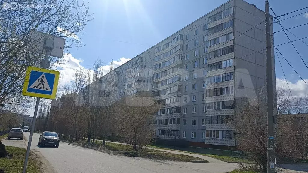 3-комнатная квартира: Омск, улица Сулеймана Стальского, 10 (64 м) - Фото 1