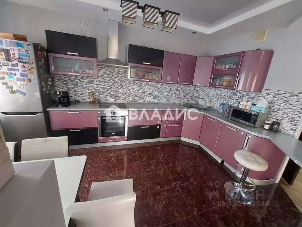 4-к кв. Бурятия, Улан-Удэ ул. Мокрова, 28А (121.1 м) - Фото 1