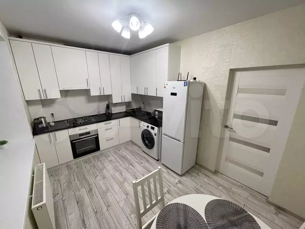 1-к. квартира, 38,2 м, 2/14 эт. - Фото 0