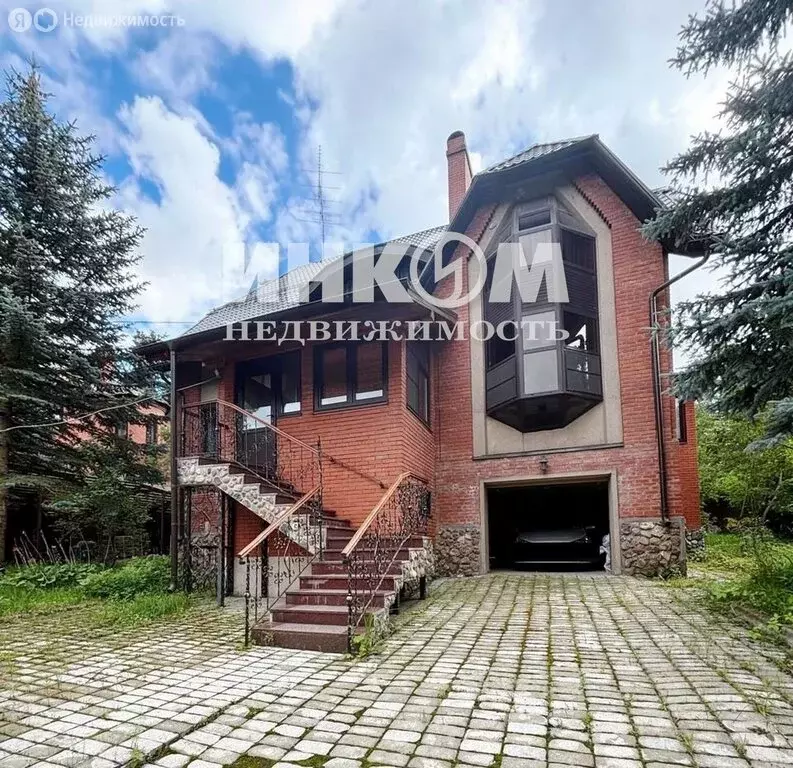 Дом в Ленинский городской округ, деревня Спасские Выселки, 69 (300 м) - Фото 1