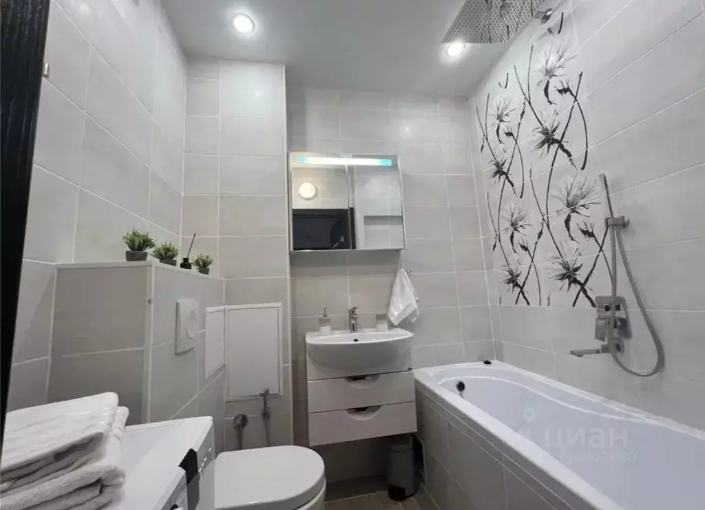 3-к кв. Московская область, Балашиха ул. Дмитриева, 10 (77.0 м) - Фото 1