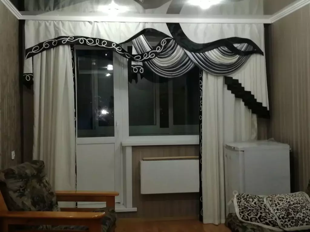 3-к кв. Кемеровская область, Новокузнецк ул. Тольятти, 8 (60.0 м) - Фото 0