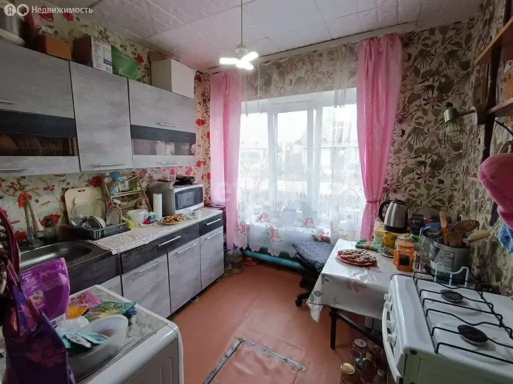 3-комнатная квартира: Камышлов, улица Бажова, 36 (61.1 м) - Фото 1