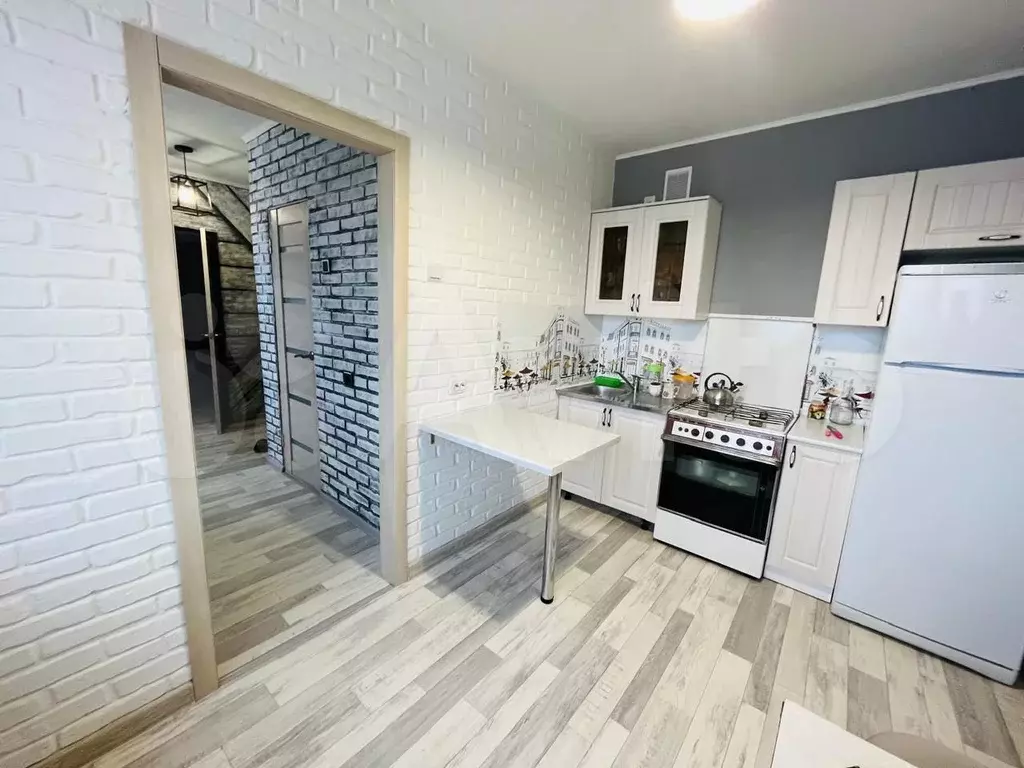 1-к. квартира, 43 м, 5/5 эт. - Фото 0