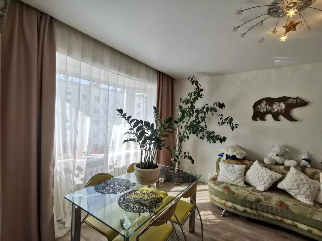 3-к кв. Магаданская область, Магадан Речная ул., 63 (71.5 м) - Фото 2