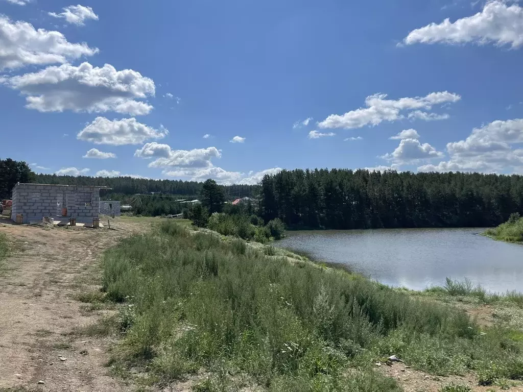 Участок в Свердловская область, Сысертский городской округ, пос. ... - Фото 1