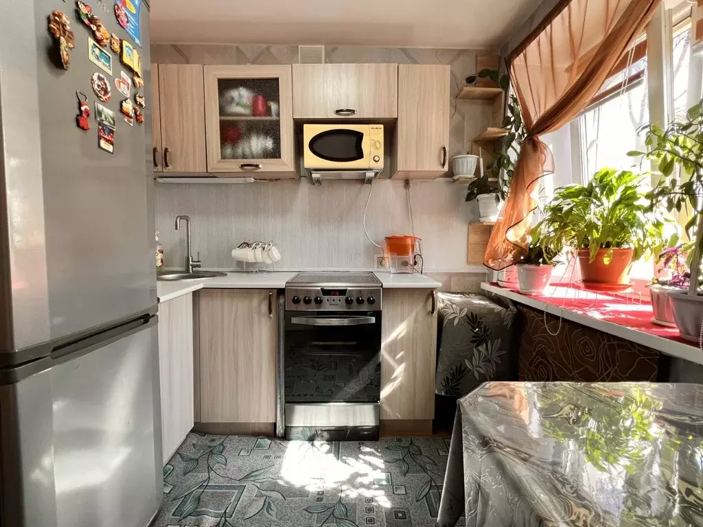 1-к кв. Кемеровская область, Новокузнецк ул. Ленина, 73 (28.6 м) - Фото 1