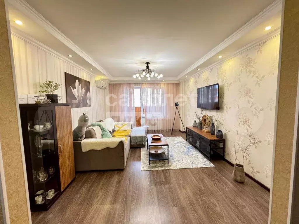 3-к. квартира, 91 м, 6/9 эт. - Фото 1