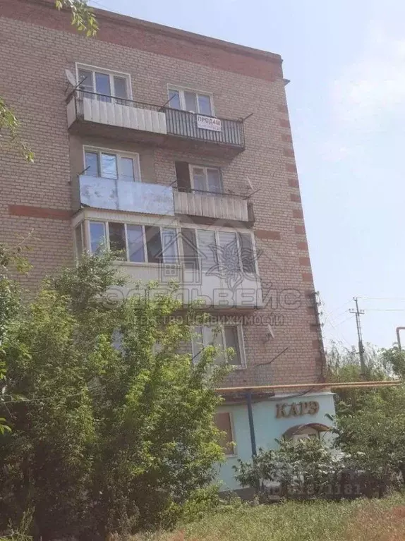 4-к кв. Саратовская область, Красный Кут Пролетарская ул, 28 (60.9 м) - Фото 0