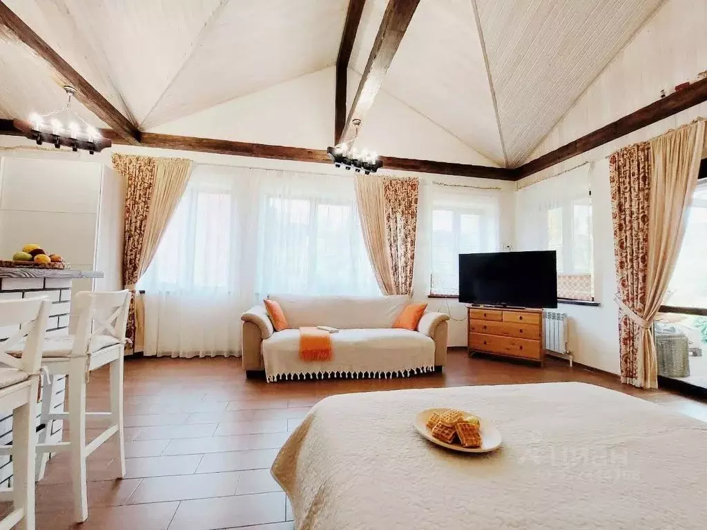 Дом в Татарстан, Пестречинский район, Кощаковское с/пос, д. Званка ул. ... - Фото 1