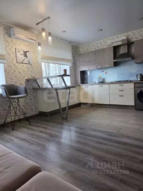 2-к кв. Белгородская область, Губкин Севастопольская ул., 109 (62.0 м) - Фото 1