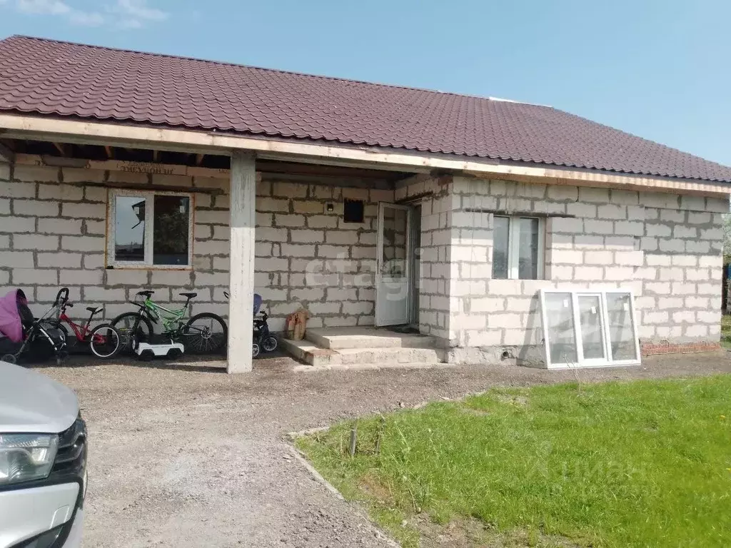 Дом в Калужская область, Калуга городской округ, д. Колюпаново ул. ... - Фото 0