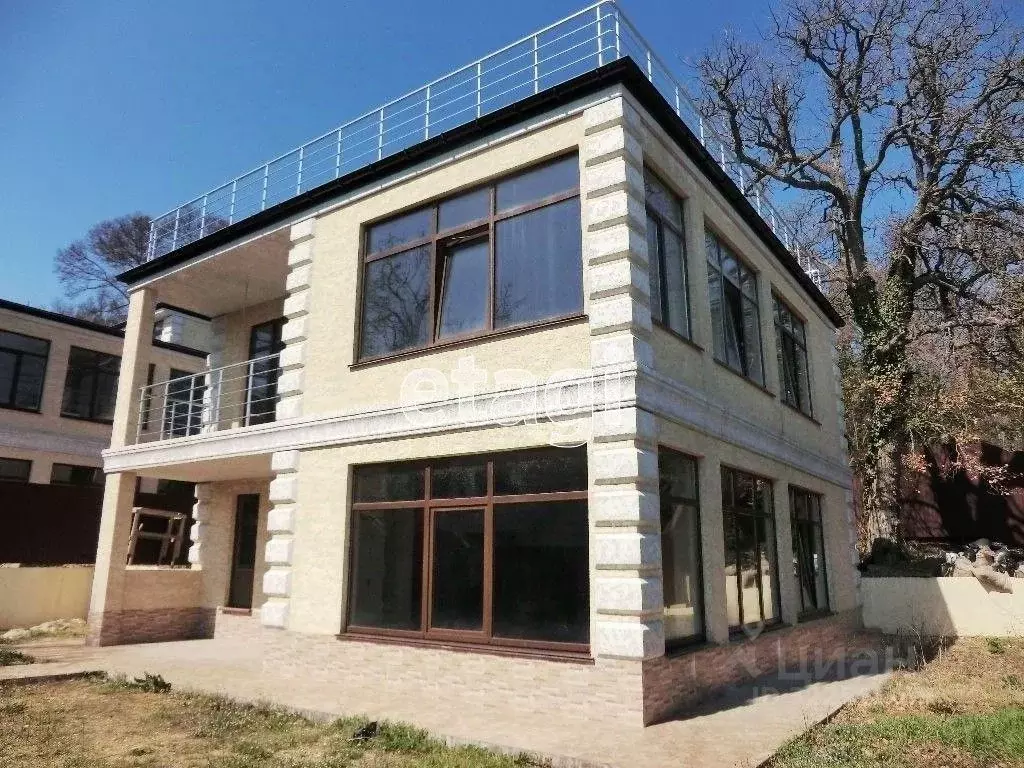 Таунхаус в Крым, Ялта муниципальный округ, пос. Горное ул. Лесная (175 ... - Фото 1