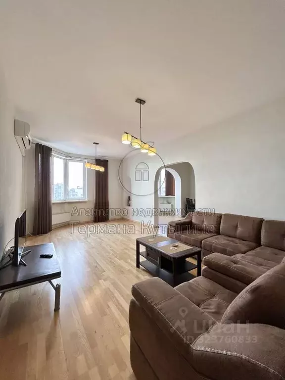 2-к кв. Волгоградская область, Волгоград ул. Маршала Чуйкова, 55 (93.0 ... - Фото 2