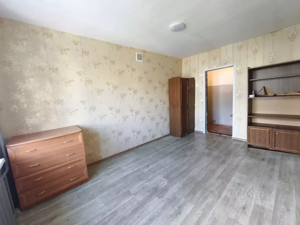 Комната Псковская область, Псков ул. Киселева, 8 (16.0 м) - Фото 2
