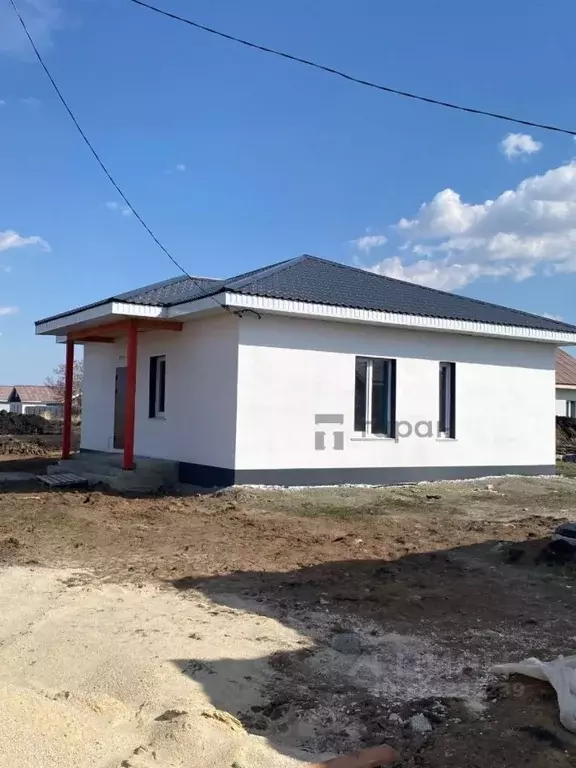 Дом в Челябинская область, Красноармейский муниципальный округ, д. ... - Фото 1