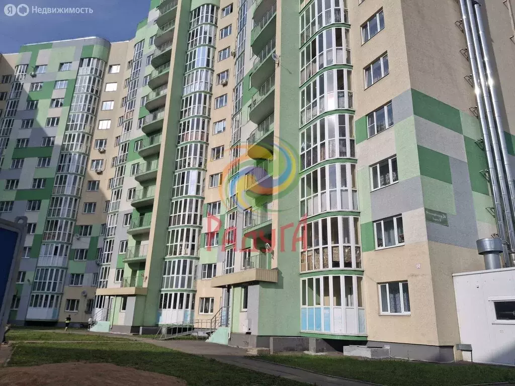 2-комнатная квартира: Иваново, Революционная улица, 26к1 (69 м) - Фото 0