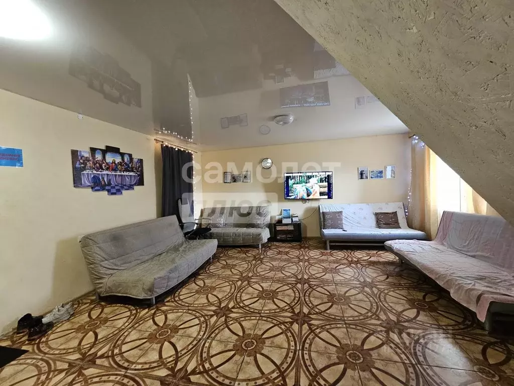 Дом в Волгоградская область, Волгоград Каменная ул. (132 м) - Фото 1