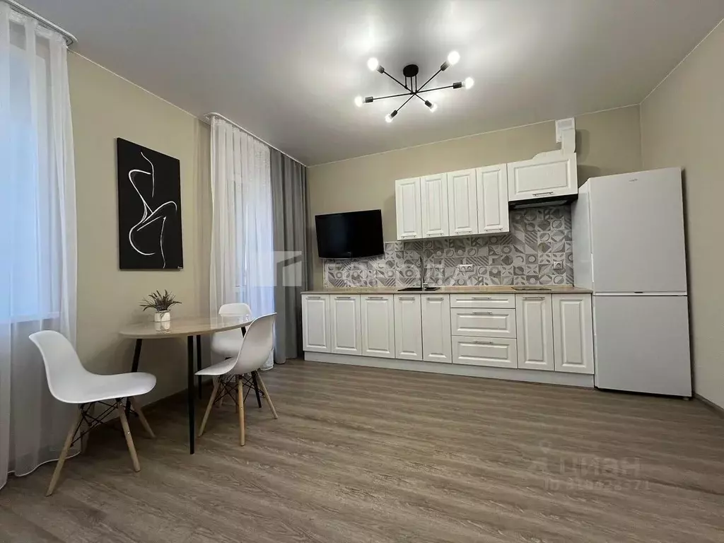 Студия Новосибирская область, Новосибирск ул. Есенина, 67 (33.0 м) - Фото 0