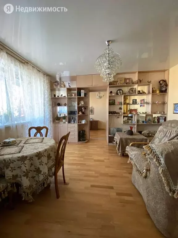 3-комнатная квартира: Верхняя Пышма, Успенский проспект, 125 (73.1 м) - Фото 1