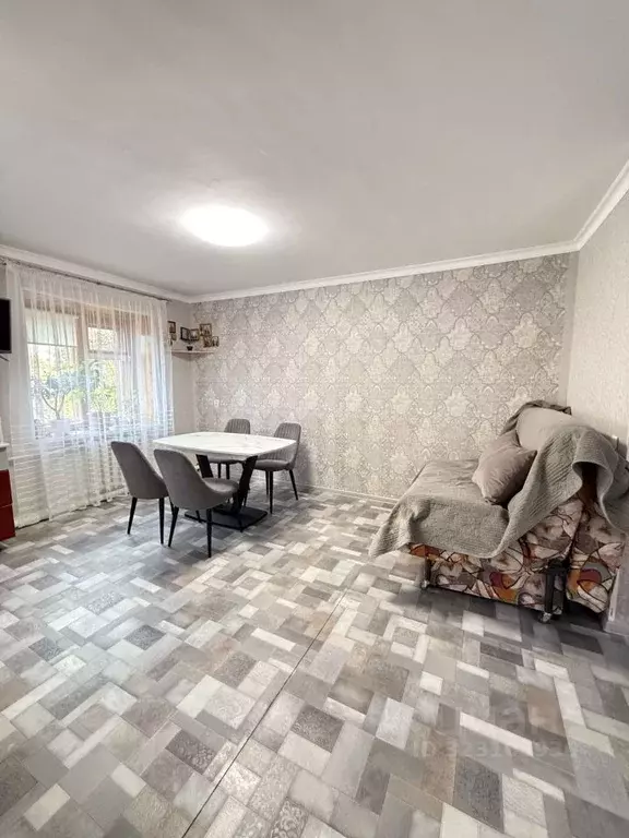 3-к кв. Самарская область, Сызрань Нефтебазная ул., 9 (57.8 м) - Фото 2