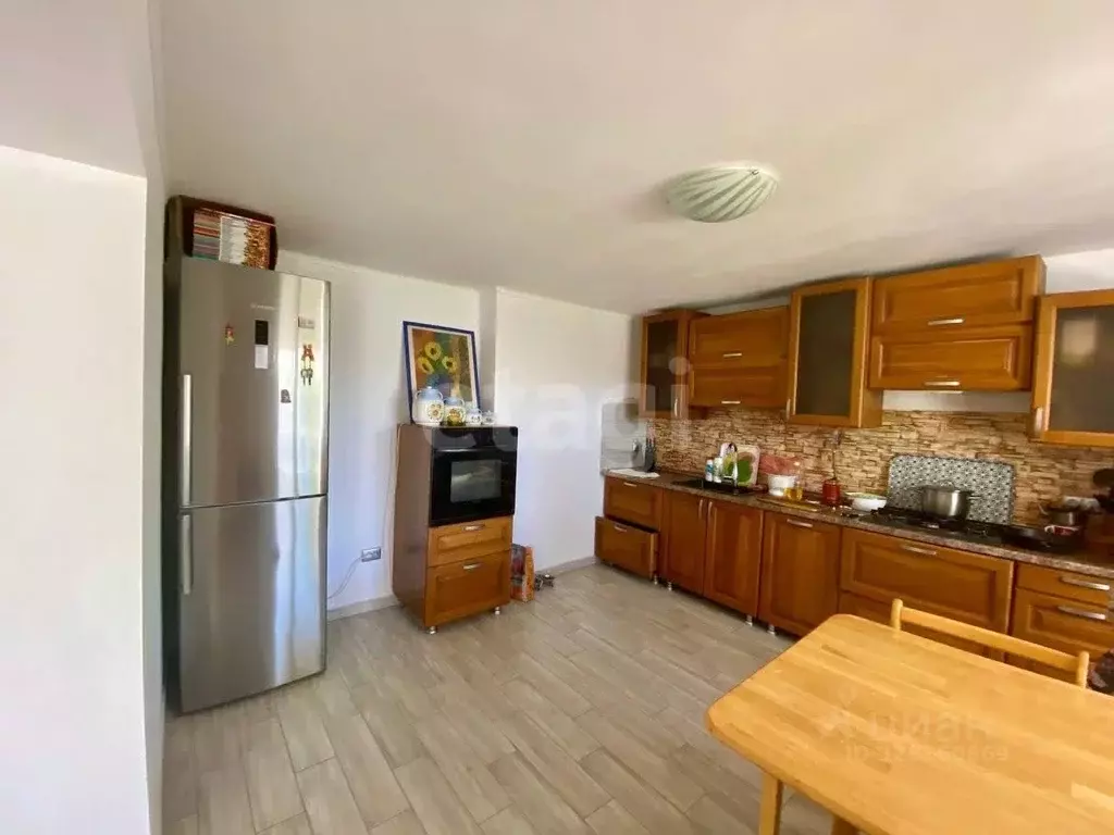 Дом в Крым, Кировский район, Старый Крым городское поселение ул. ... - Фото 1