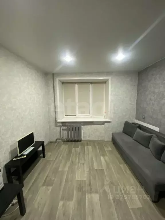 Комната Пермский край, Пермь Рабоче-крестьянская ул., 17 (12.9 м) - Фото 1