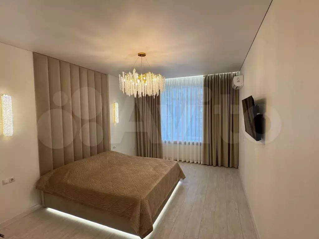 2-к. квартира, 85 м, 4/10 эт. - Фото 1